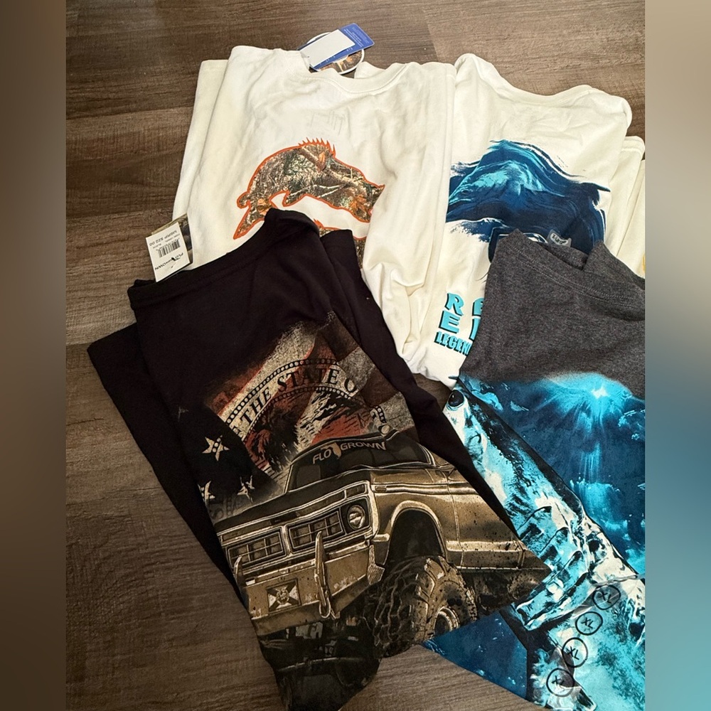 Men's Short Sleeve Tees - Picture 2 of 4